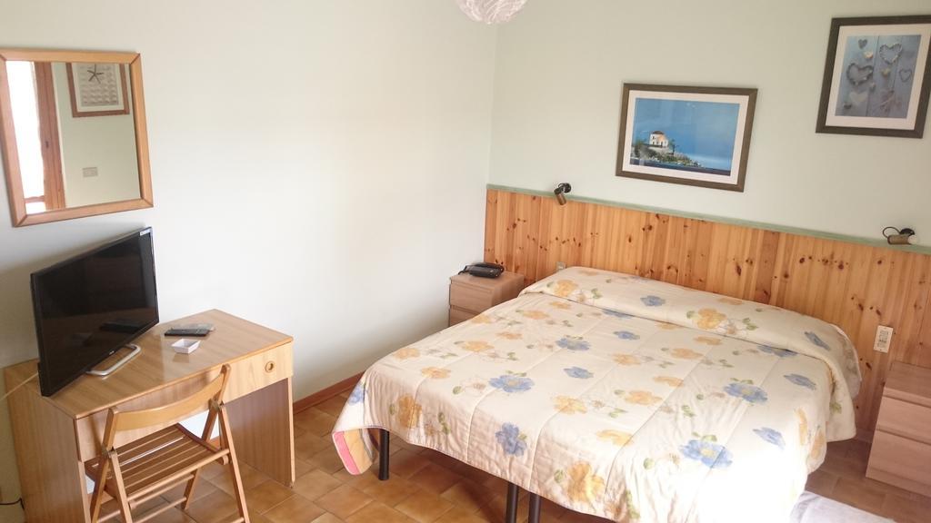 Albergo Le Rose Пистойя Номер фото
